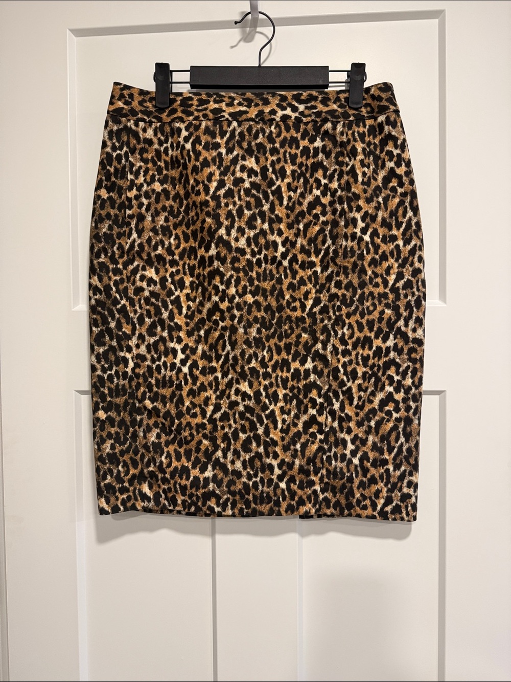 LOFT Leopard-Print Pencil Skirt in Brown and Black Size 6